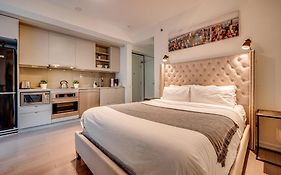 Modern Suite On Peter St - City View